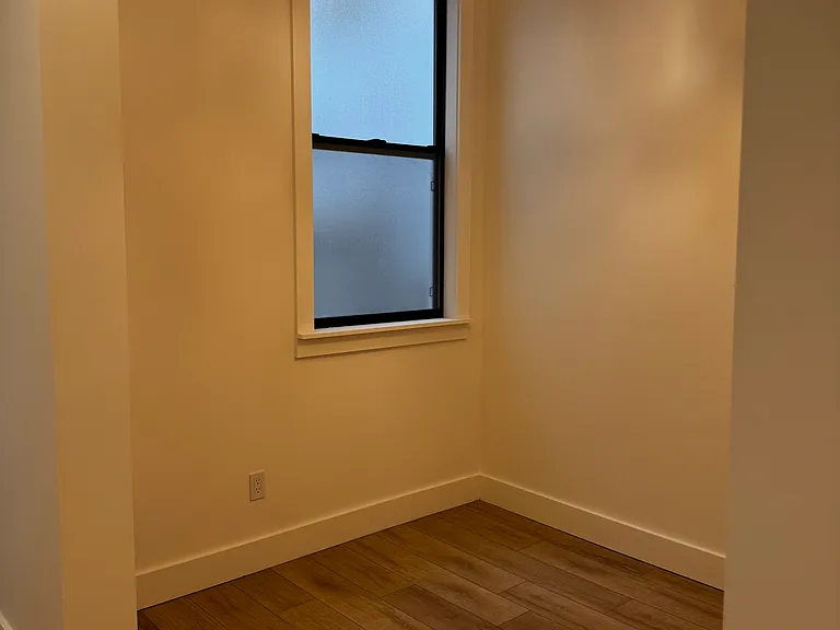 1752 Fell St #A — Photo 10
