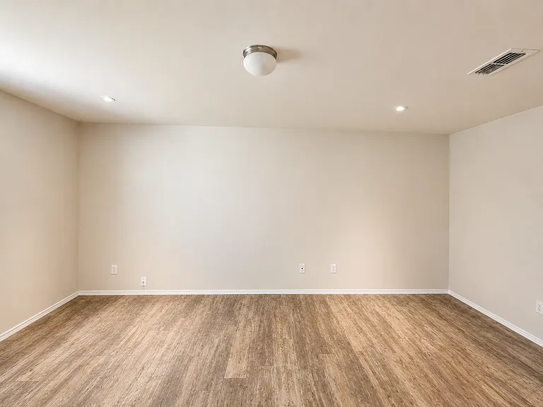 433 Magma Dr — Photo 22