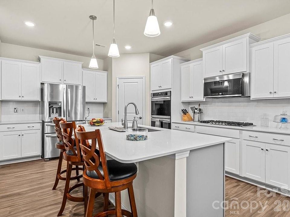 1st image of 3130 Windhaven Ln