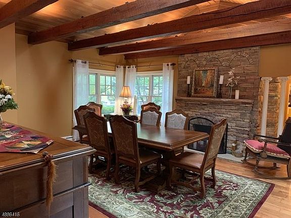 4th image of 527 County Road 523