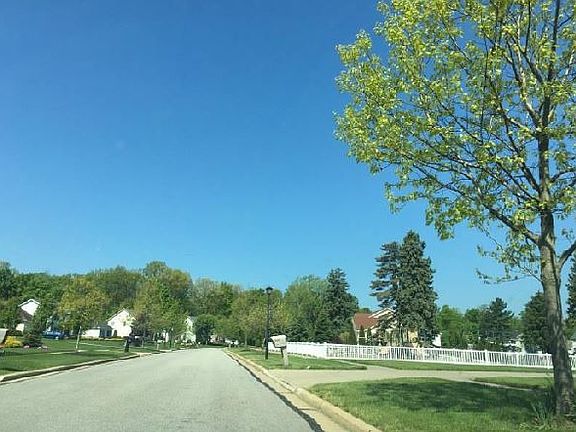 5th image of 9415 Andrew Dr