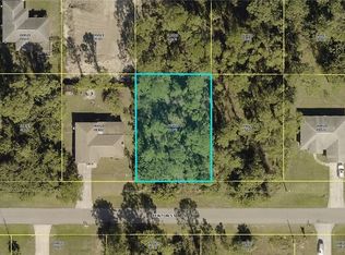 5330 Benton St, Lehigh Acres, FL 33971