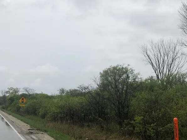 13815 McCarthy Rd, Lemont, IL 60439