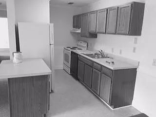 205 Simpson Ave Photo 1