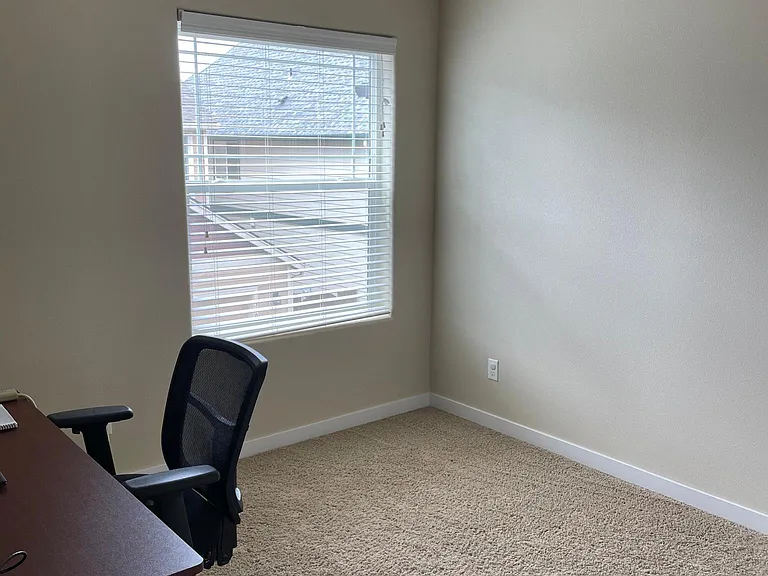 379 SW 203rd Ter — Photo 11