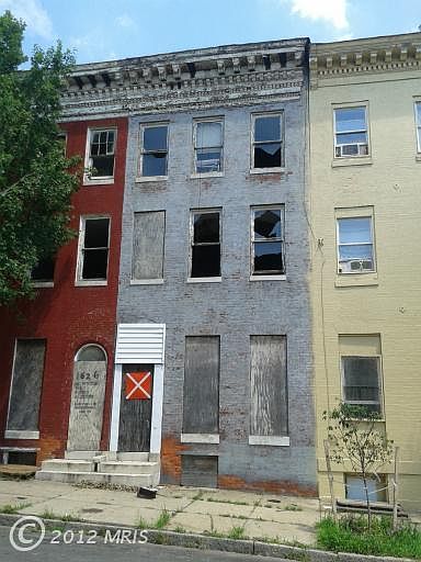 2nd image of 1624 W Fayette St