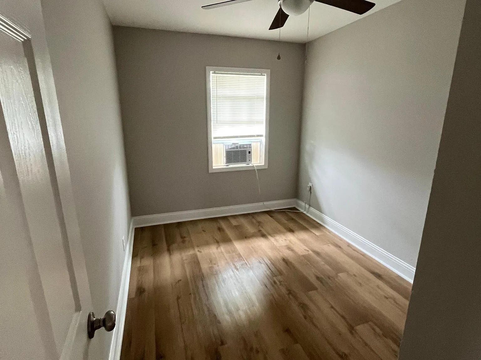 3 bed, 1050 sqft, $1,200 — Photo 4