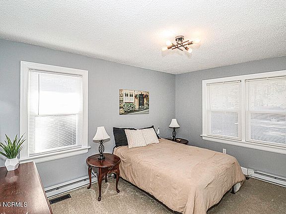 5th image of 929 Cedarbrook Drive