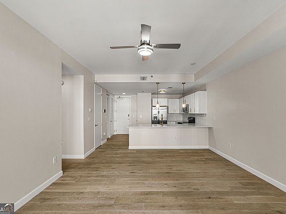 5th image of 711 Cosmopolitan Dr NE Unit 622