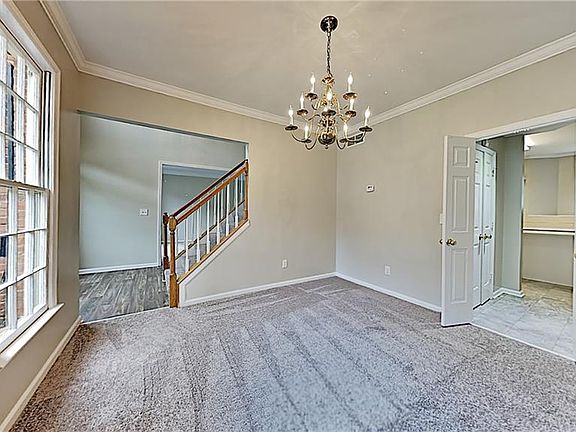 3rd image of 990 Old Greystone Dr