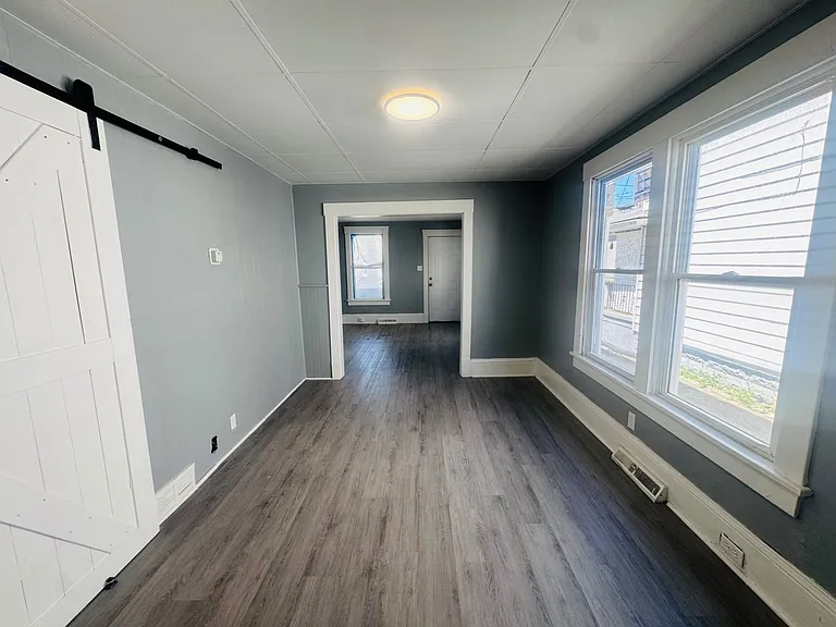 3405 Roehl Ave — Photo 24