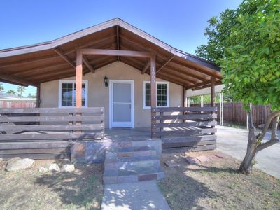 1665 4th St, Clovis, CA, 93611
