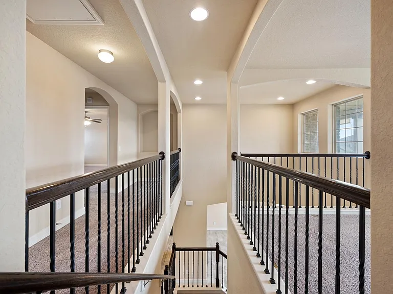 810 Low Cloud Dr — Photo 23