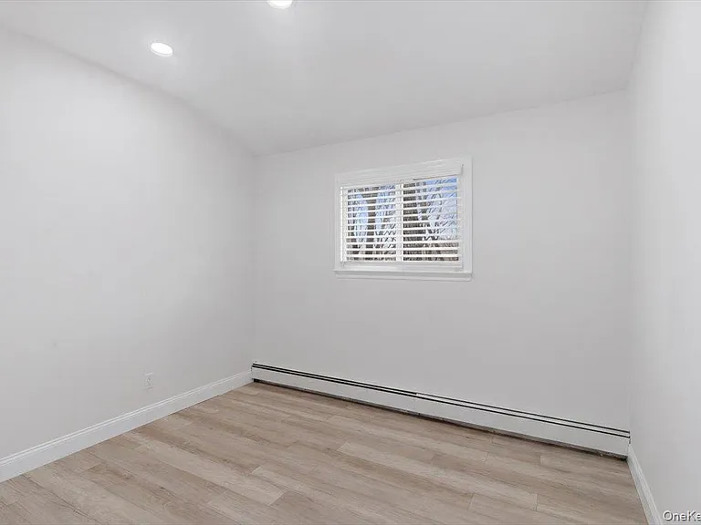 263 Oyster Bay Rd — Photo 19