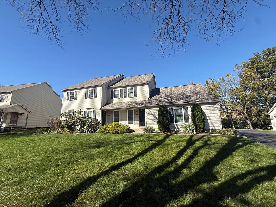 1284 Worthington Heights Blvd