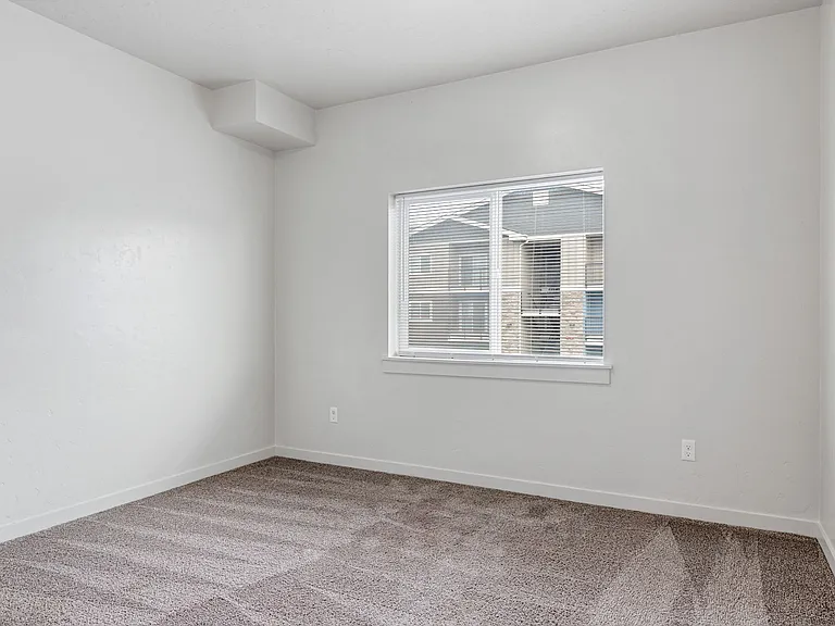 Quail Point Apartments — Photo 25