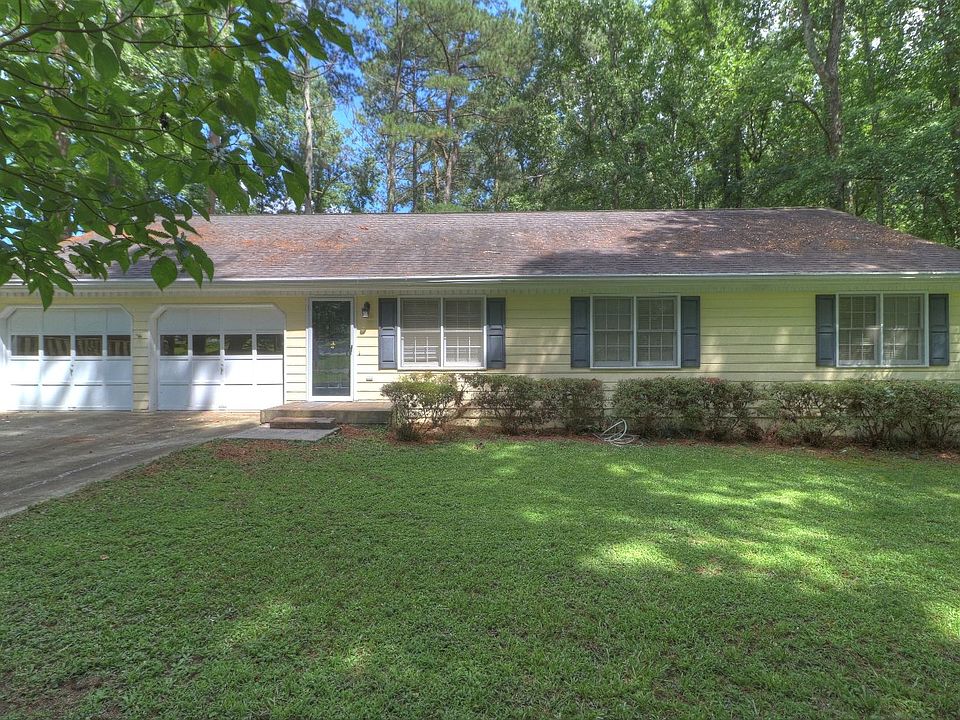 1st image of 2105 Chaparral Dr