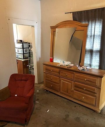 4th image of 836 Arbor Pl