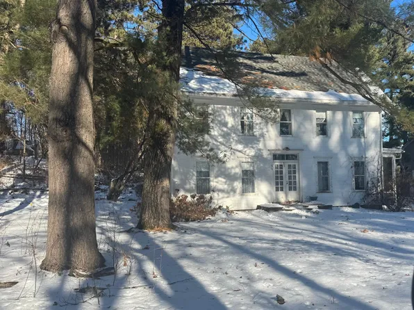 1010 Spring St, Somerset, WI 54025