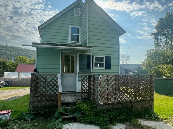 37 1/2 West Street, Whitehall, NY 12887