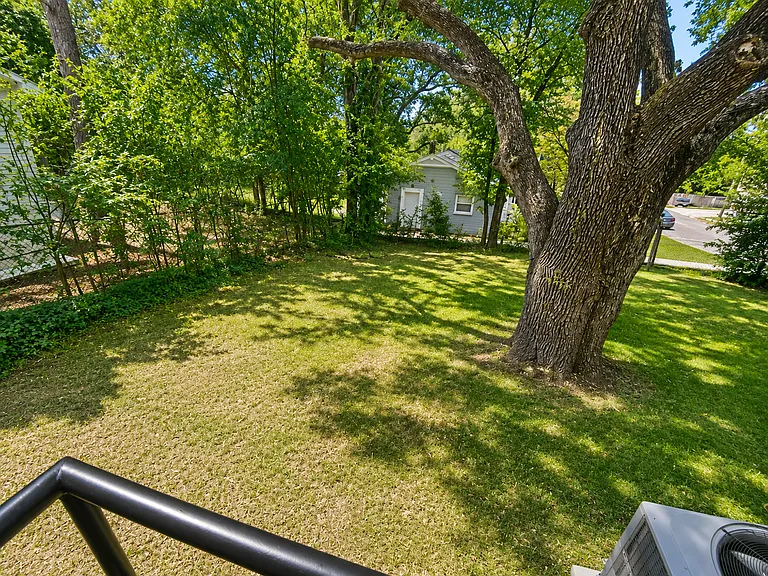 503 Etiwan Ave #503 — Photo 3