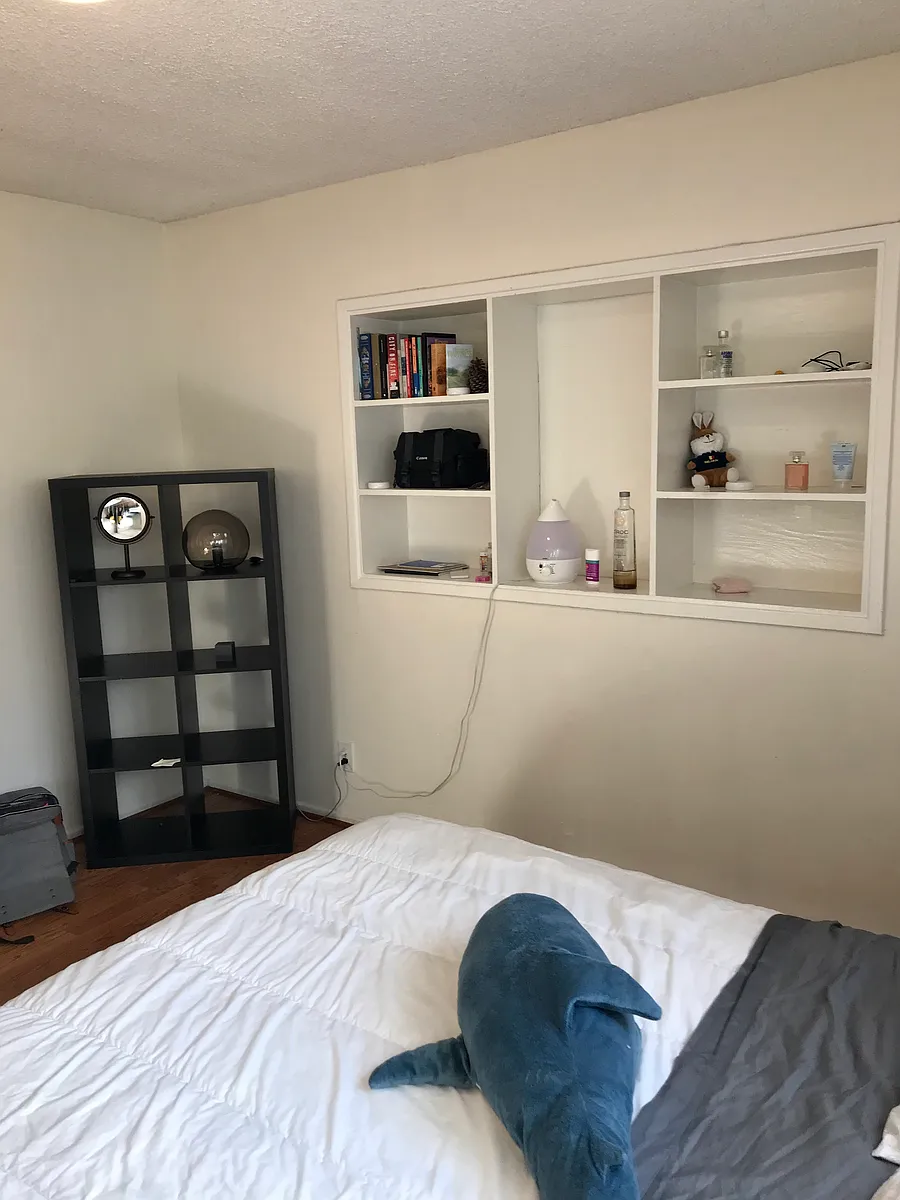 Building Photo - 931 N Spaulding Ave #4