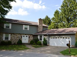 23 Ashwood Dr, Vienna, WV