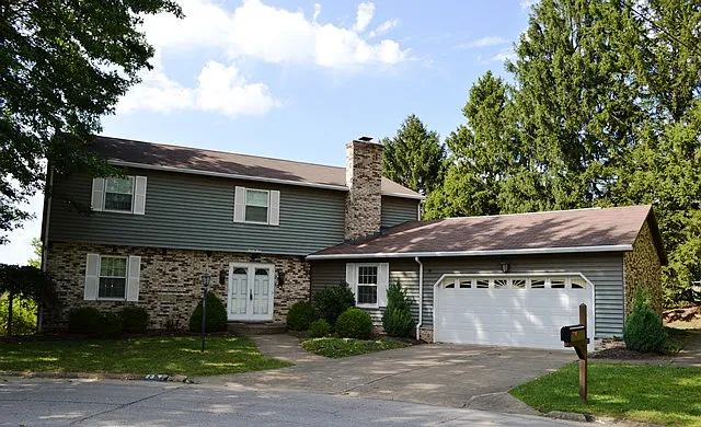 23 Ashwood Dr photo 1