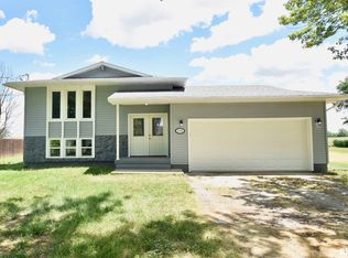 252 Sheffield Rd, Groveland, IL 61535