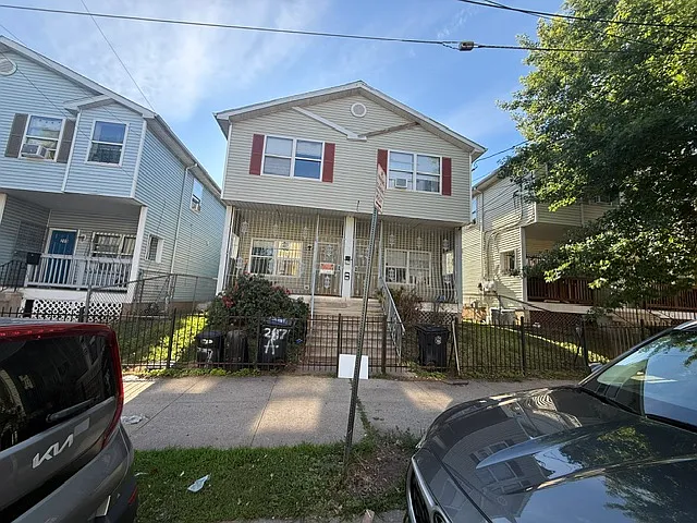 287A Hunterdon St #A — Photo 9