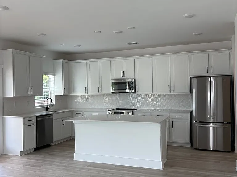 3149 Rolling Brook Dr #6 — Photo 4