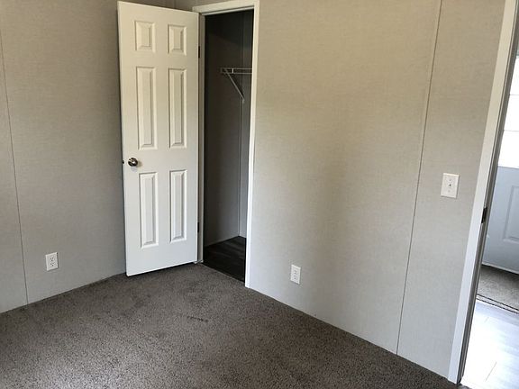 2nd image of 415 Sunburst Cir