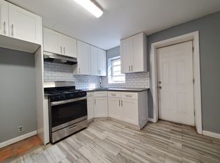 207 Claremont Ave #1E, Jersey City, NJ 07305