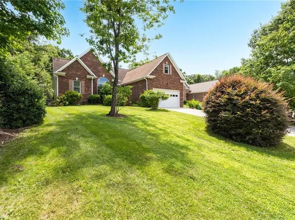 3806 Cole Ave, High Point, NC 27265