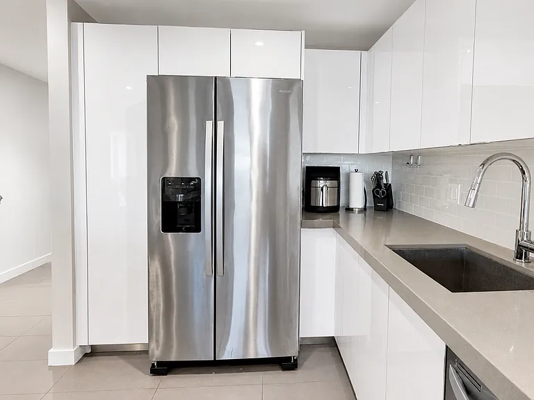 1600 NE 1st Ave #2512 — Photo 8