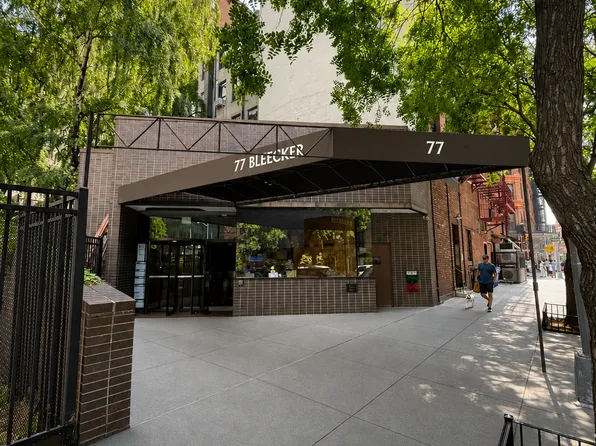 Bleecker Court