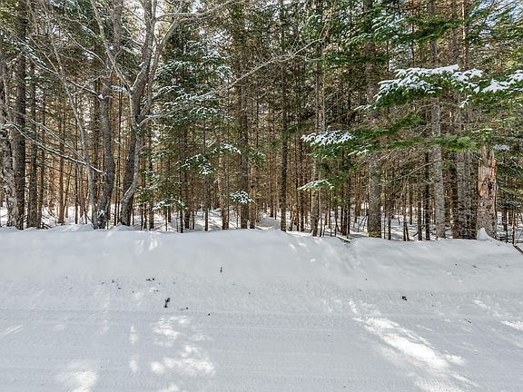 5th image of 27-12 Winter Road