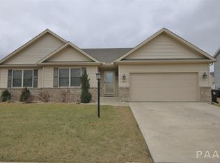 3914 W Hearthwood Dr, Dunlap, IL 61525