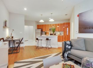 101 River House Pl APT 1301, Baton Rouge, LA 70802