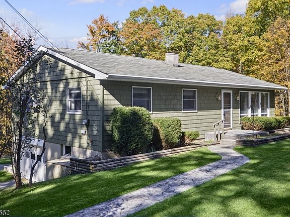 3rd image of 23 Steenykill Rd