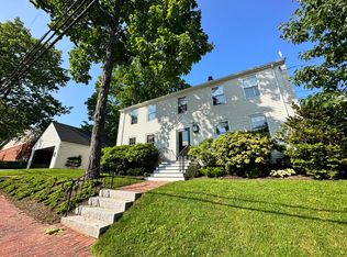 11 Fletcher St, Portland, ME 04102