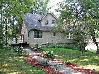 1st image of 9008 Glenwood Ln