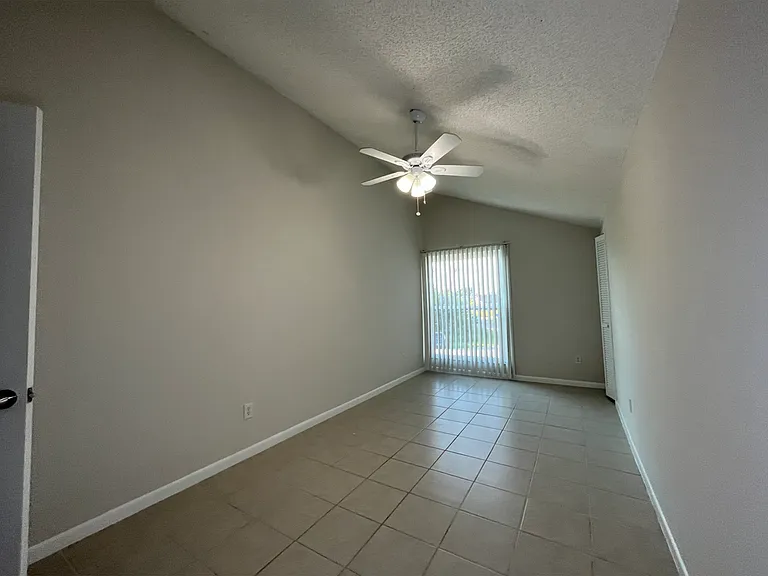 7247 Albany Rd — Photo 16