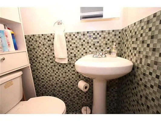 Sold by Bergen Basin Real Estate | media 88