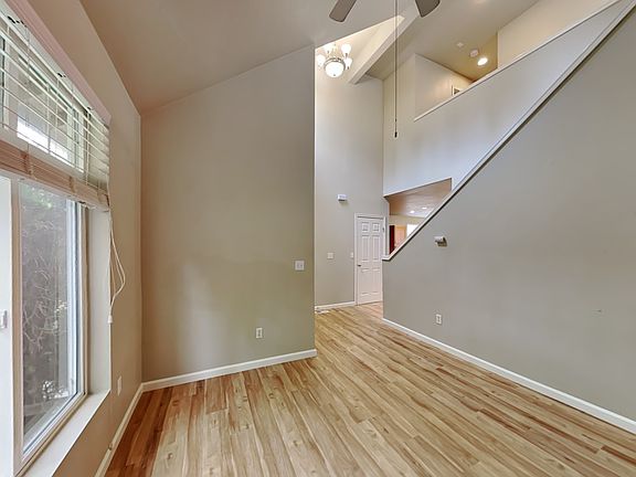 5th image of 8711 133rd St E
