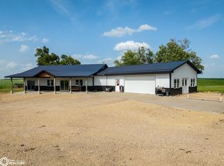 2326 K Ave, Toledo, IA 52342