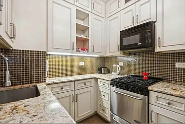 Rented by PMG Real Estate 