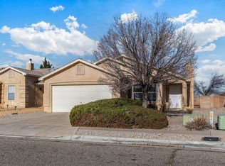 6139 Bisbee Pl NW, Albuquerque, NM 87114