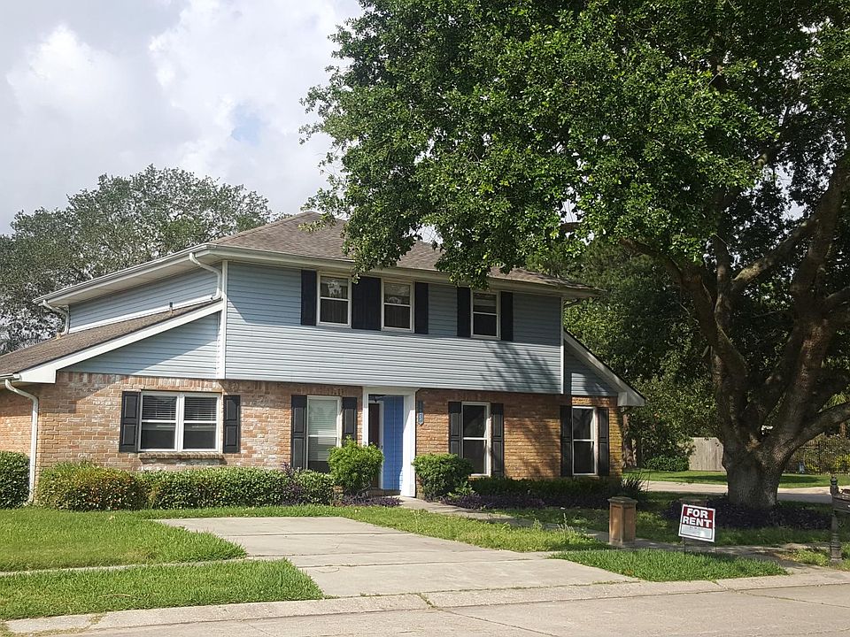 135 Woodlake Blvd, Kenner, LA 70065 Zillow