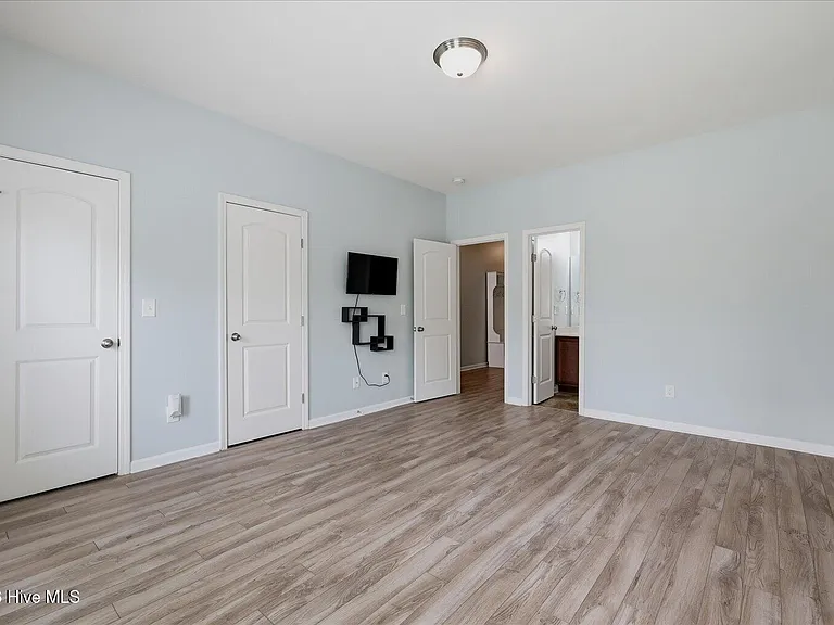 806 Blanche Ave #2 — Photo 9